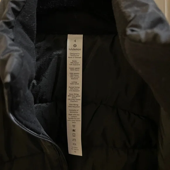 Women's Black Puffer Vest - Picture 7 of 8
